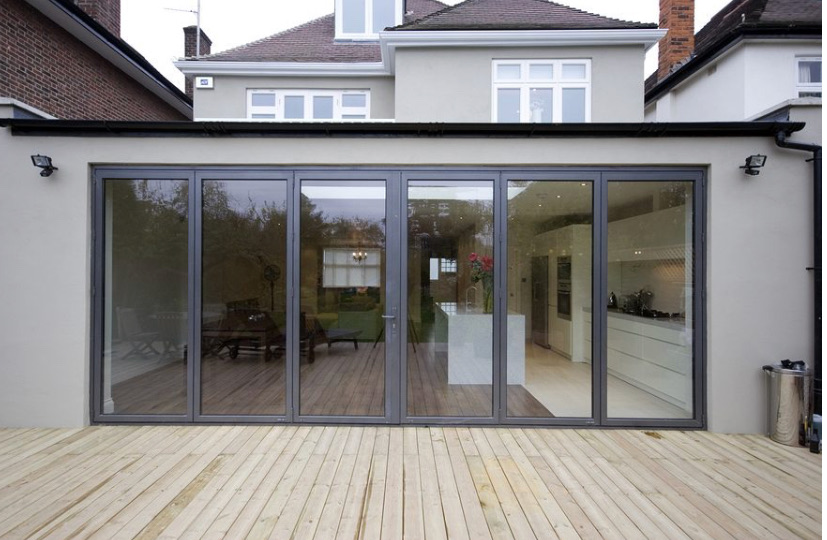 Bi-fold door